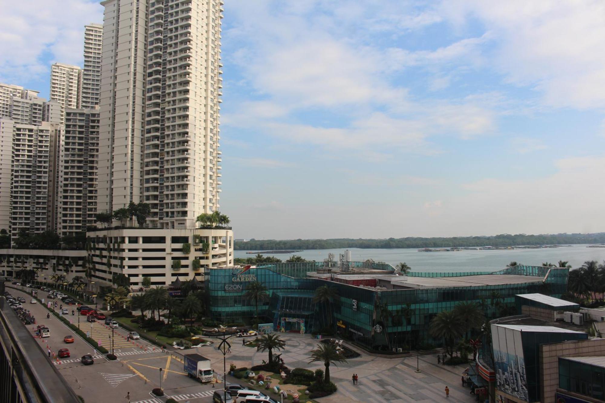 조호르 바루 Country Garden Danga Bay 아파트 외부 사진